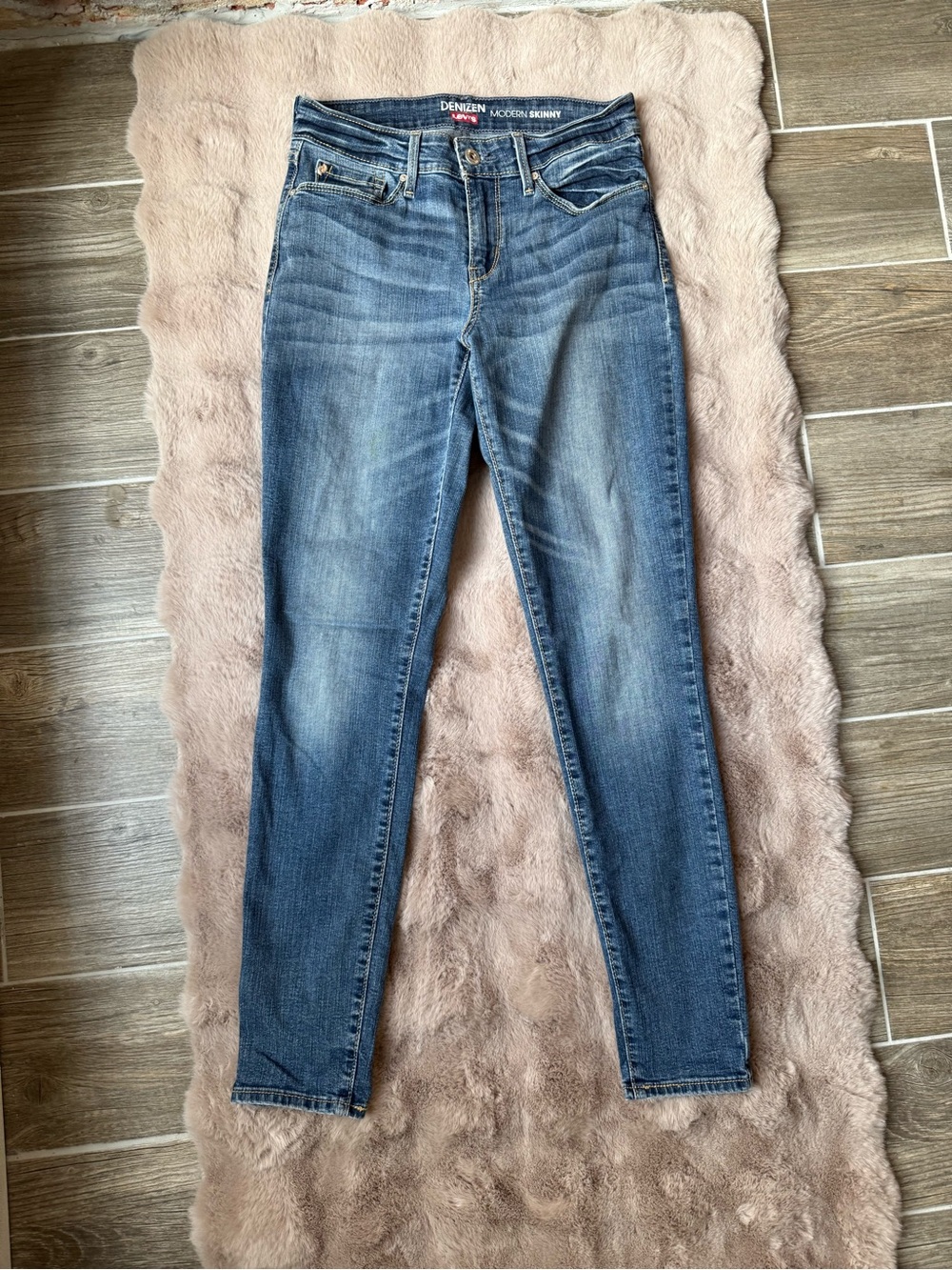 Levi’s Denizen Modern Skinny Jeans, size 4 - Picture 2 of 10